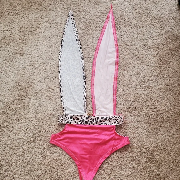 Women's Leopard One Piece Neck Tie Swimsuit Size Large - Picture 3 of 7